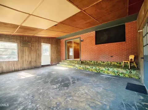 Exterior - 406 Avery St, Garner, NC 27529 photo 10 of 16