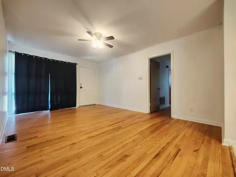 Living - 406 Avery St, Garner, NC 27529 photo 5 of 8