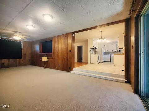 Living - 406 Avery St, Garner, NC 27529 photo 6 of 8