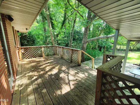 Exterior - 406 Avery St, Garner, NC 27529 photo 8 of 16