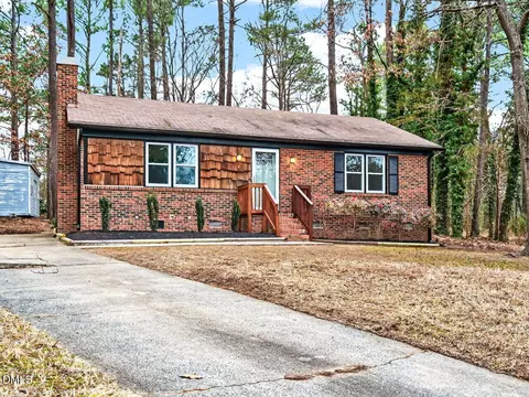 903 Limerick Ln, Durham, NC 27713 photo 2