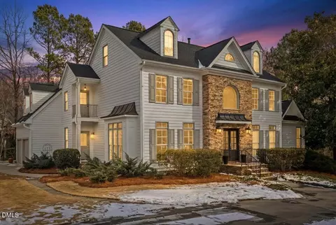 201 Beeston Ct, Cary, NC 27519