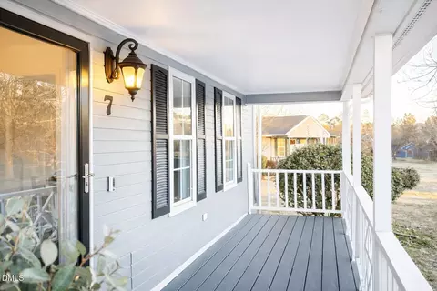 Exterior - 7 Hannah Ct, Durham, NC 27713 photo 2 of 3
