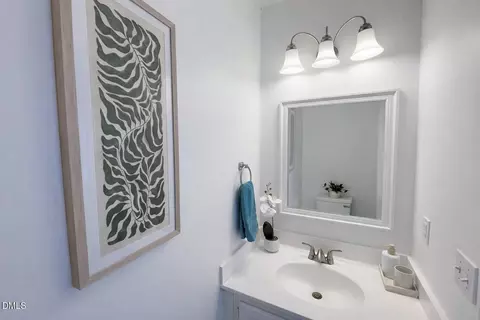 Bath - 7 Hannah Ct, Durham, NC 27713 photo 1 of 2