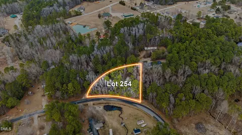 254 Stephanie St, Linden, NC 28356