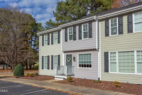 2556 Noble Rd, Raleigh, NC 27608