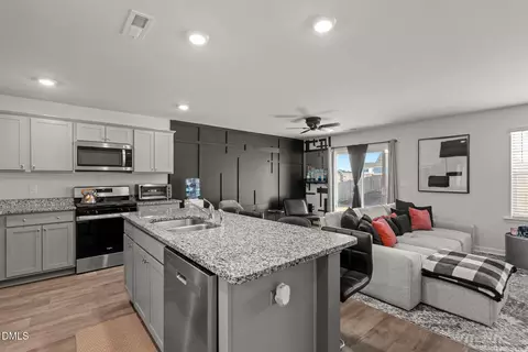 130 St James Way, Sanford, NC 27332
