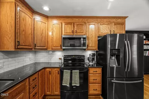 Kitchen - 8 Dundee Ct, Durham, NC 27712 photo 3 of 6