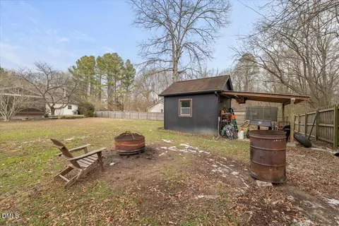 Exterior - 8 Dundee Ct, Durham, NC 27712 photo 7 of 11