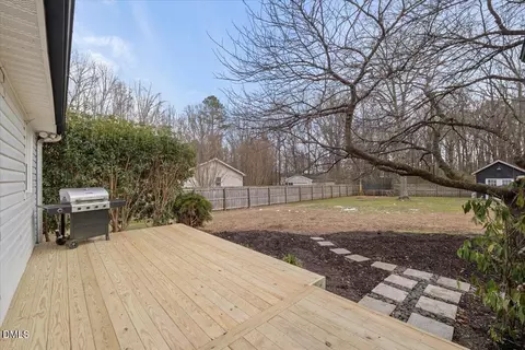 Exterior - 8 Dundee Ct, Durham, NC 27712 photo 4 of 11
