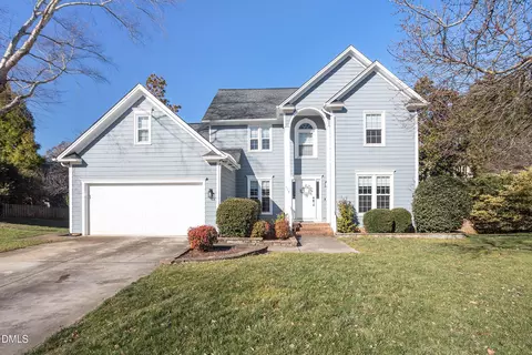 117 Crilly Ln, Cary, NC 27518
