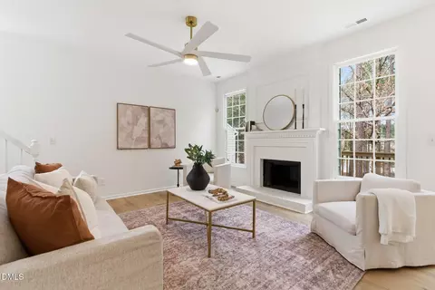 Living - 806 Clearview Ln, Durham, NC 27713 photo 1 of 4