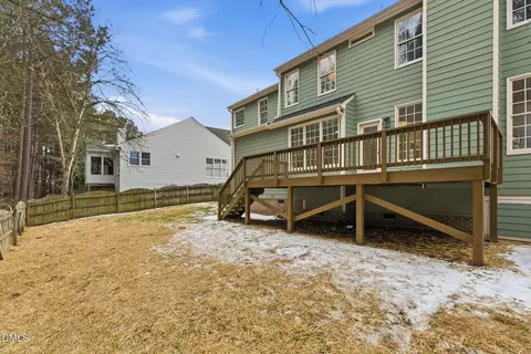 Exterior - 806 Clearview Ln, Durham, NC 27713 photo 6 of 7