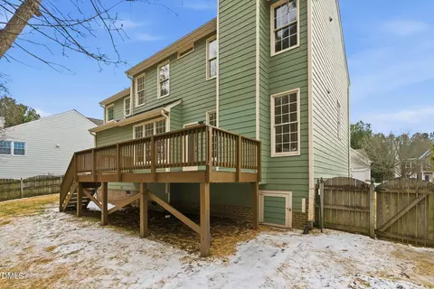 Exterior - 806 Clearview Ln, Durham, NC 27713 photo 7 of 7