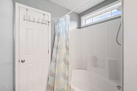 Bath - 16 Saddle Ridge Dr, Willow Spring, NC 27592 photo 4 of 5