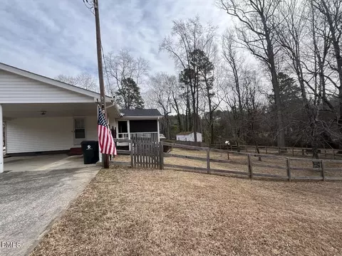 Exterior - 3908 Holder Rd, Durham, NC 27703 photo 2 of 7