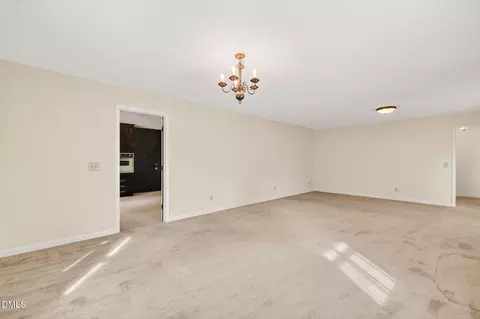808 Chestnut Dr, Smithfield, NC 27577 photo 14