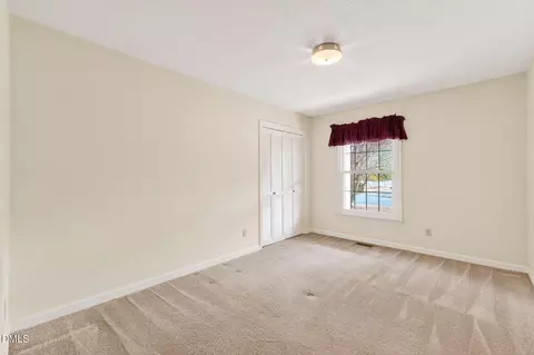 808 Chestnut Dr, Smithfield, NC 27577 photo 18