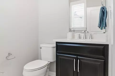Bath - 305 Brookboro Dr, Wake Forest, NC 27587 photo 1 of 7
