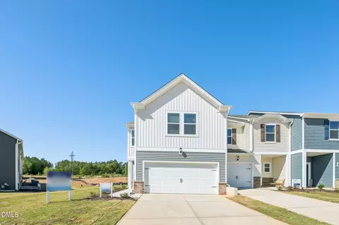 1066 Winding Spring Dr, Mebane, NC 27302