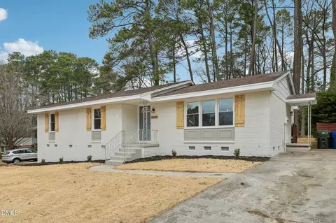 3603 Woodlea Dr, Raleigh, NC 27604