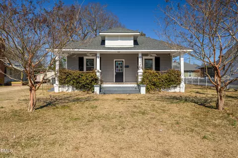 308 E St, Erwin, NC 28339