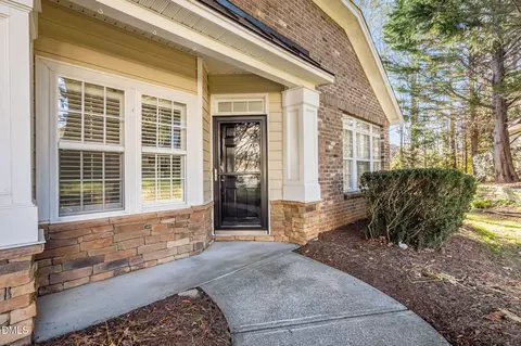 209 Beringer Pl, Chapel Hill, NC 27516