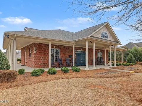 Exterior - 154 Easy Wind Ln, Garner, NC 27529 photo 5 of 5