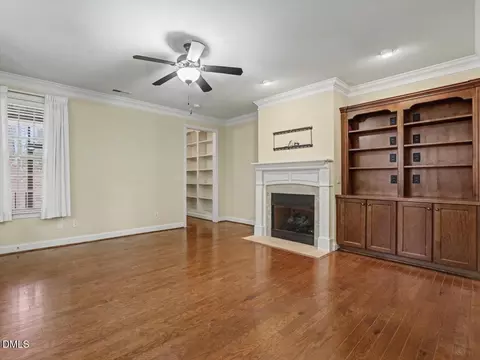 Living - 154 Easy Wind Ln, Garner, NC 27529 photo 1 of 2