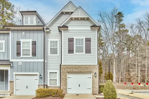 189 Manordale Dr, Chapel Hill, NC 27517
