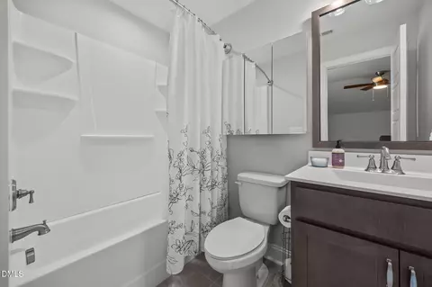 Bath - 120 Kavanaugh Rd, Wake Forest, NC 27587 photo 2 of 6