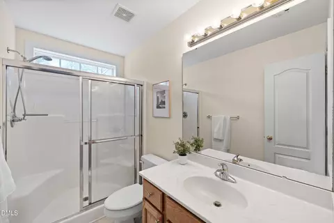 Bath - 124 Braid Ct, Raleigh, NC 27603 photo 5 of 5