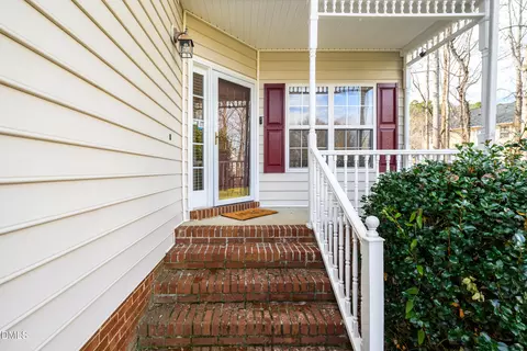 Exterior - 124 Braid Ct, Raleigh, NC 27603 photo 4 of 13