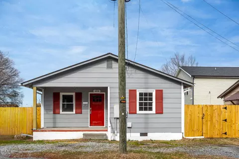 209 N Washington Ave, Dunn, NC 28334