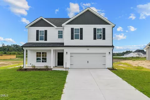 533 Ashley Heights Dr, Aberdeen, NC 28315