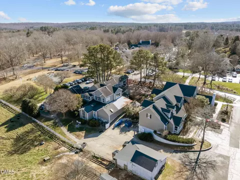 View/Area - 444 Crossvine Close, Pittsboro, NC 27312 photo 3 of 6
