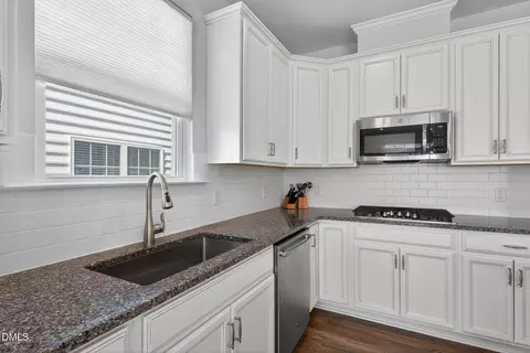 218 Silverhawk Ln, Durham, NC 27703 photo 10