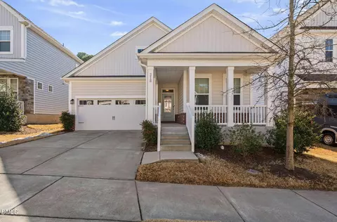 218 Silverhawk Ln, Durham, NC 27703