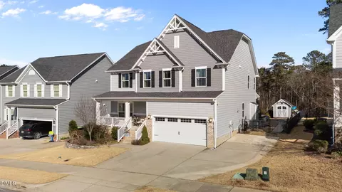 3413 Jordan Shires Dr, New Hill, NC 27562
