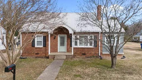 213 Guthrie St, Graham, NC 27253