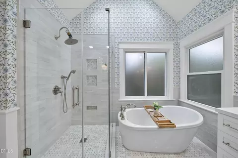 8705 Chatterleigh Cir, Raleigh, NC 27615