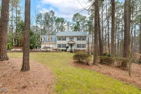 101 Loch Haven Ln, Cary, NC 27518