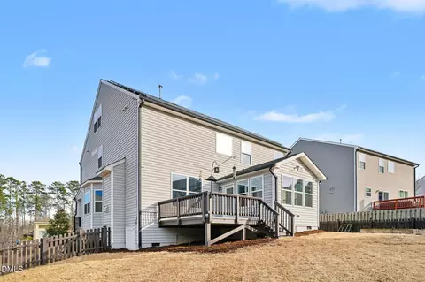 Exterior - 1105 Searstone Ct, Durham, NC 27713 photo 4 of 5