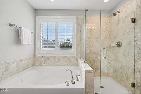 Bath - 1105 Searstone Ct, Durham, NC 27713 photo 2 of 4