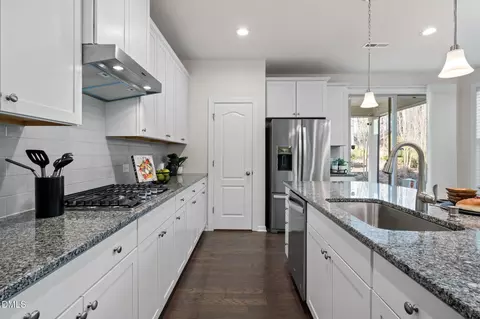 Kitchen - 1019 Catch Fly Ln, Durham, NC 27713 photo 3 of 3