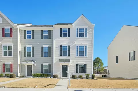 8744 Red Canyon Way, Raleigh, NC 27616