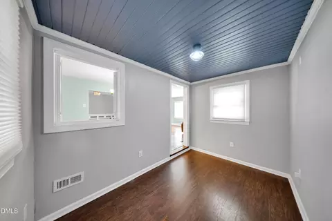 Entry Way - 818 Lynn Rd, Durham, NC 27703 photo 1 of 2