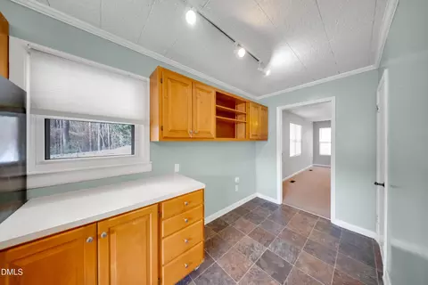 Entry Way - 818 Lynn Rd, Durham, NC 27703 photo 2 of 2
