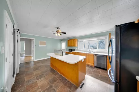 Kitchen - 818 Lynn Rd, Durham, NC 27703 photo 3 of 6