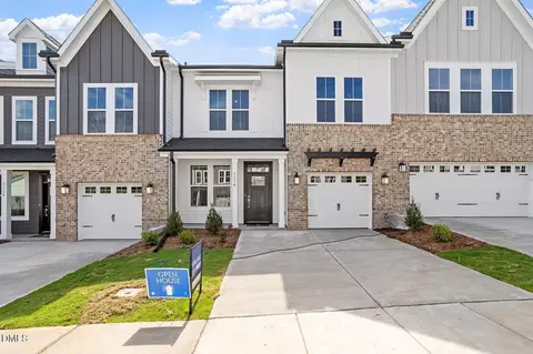 1114 Bell Heather Rd #70, Durham, NC 27703